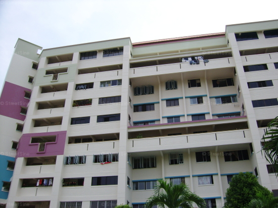 Tampines Street 42 thumbnail photo